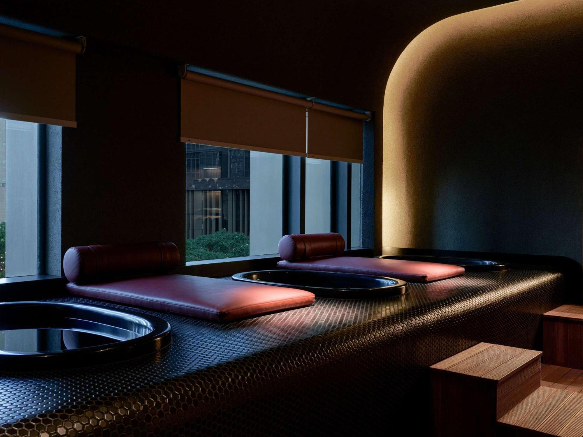 25Hours Hotel Jakarta The Oddbird エクステリア 写真