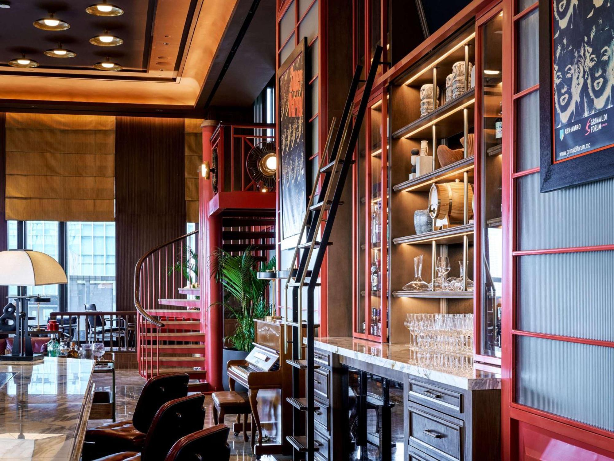 25Hours Hotel Jakarta The Oddbird エクステリア 写真